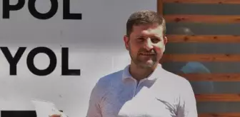 Skuterle giderken düşürdüğü 100 bin liralık altını 1 saatte buldu