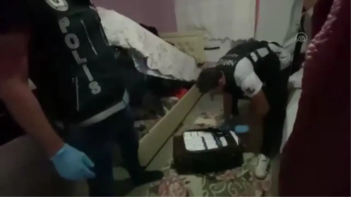 Adana\'da uyuşturucu operasyonunda 3 şüpheli tutuklandı