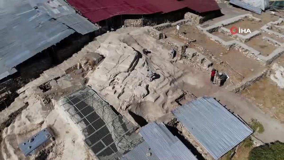 5 bin yıllık Harput Kalesi\'nde restorasyon çalışmaları tüm hızıyla sürüyor