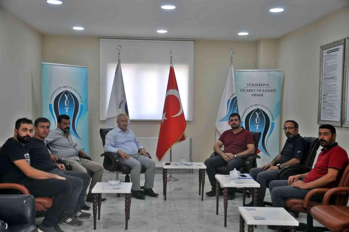 Başkan Doğma, "Her sanayi esnafını dükkan sahibi yapana kadar çalışacağız"