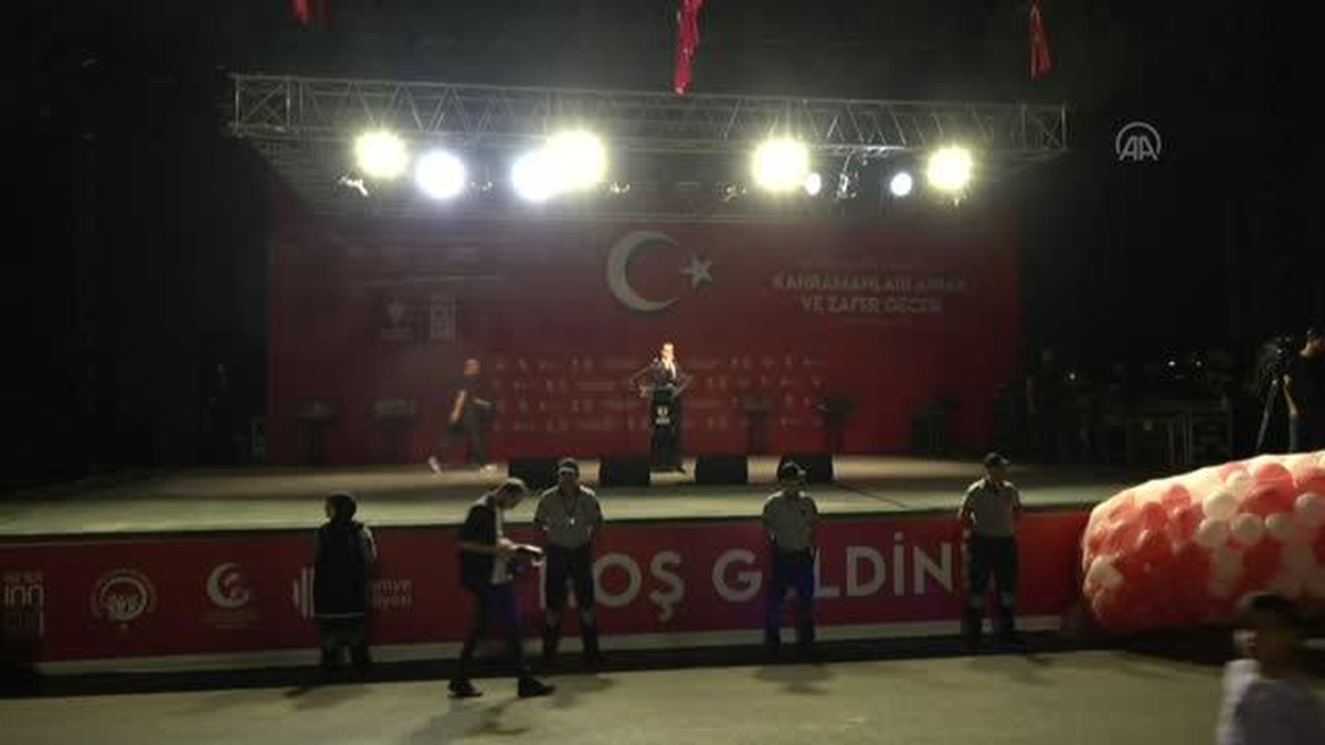 Cumhurbaşkanı Erdoğan, Bakan Akar\'ın cep telefonundan vatandaşlara hitap etti