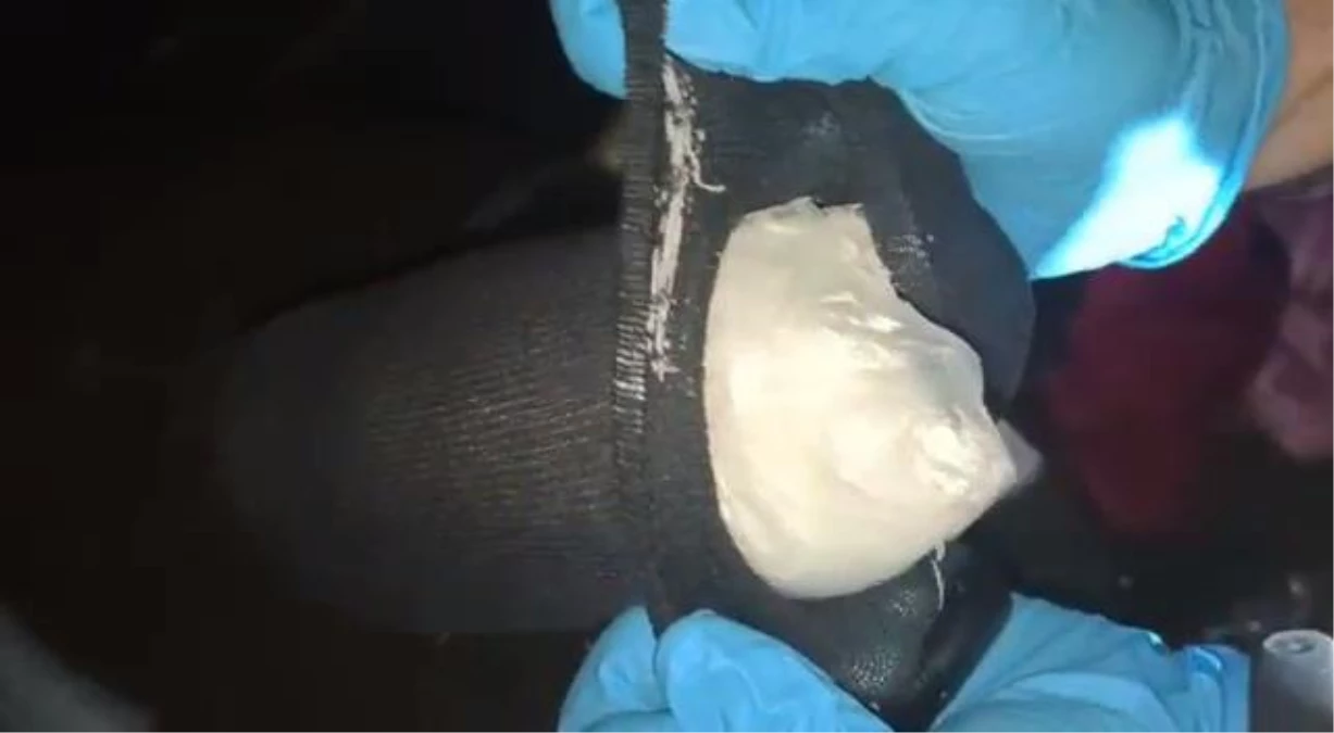 Eskişehir\'de çorapların içine gizlenmiş 1,5 kilogram uyuşturucu ele geçirildi