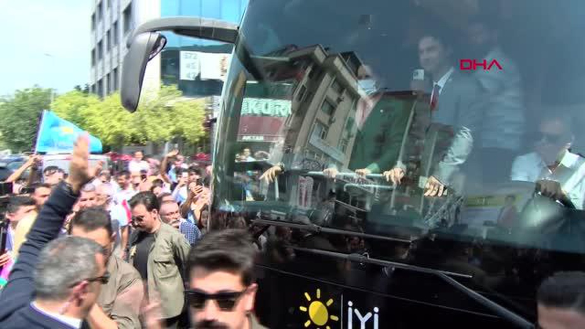 İYİ PARTİ GENEL BAŞKANI MERAL AKŞENER ESNAFI ZİYARET ETTİ