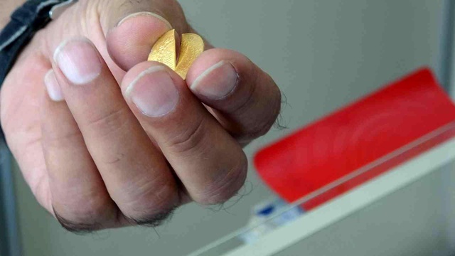 Kuyumcuları bile kandırıyorlar! Düşük ayarlı altın tuzağına dikkat Kuyumcuları bile kandırıyorlar! Düşük ayarlı altın tuzağına dikkat