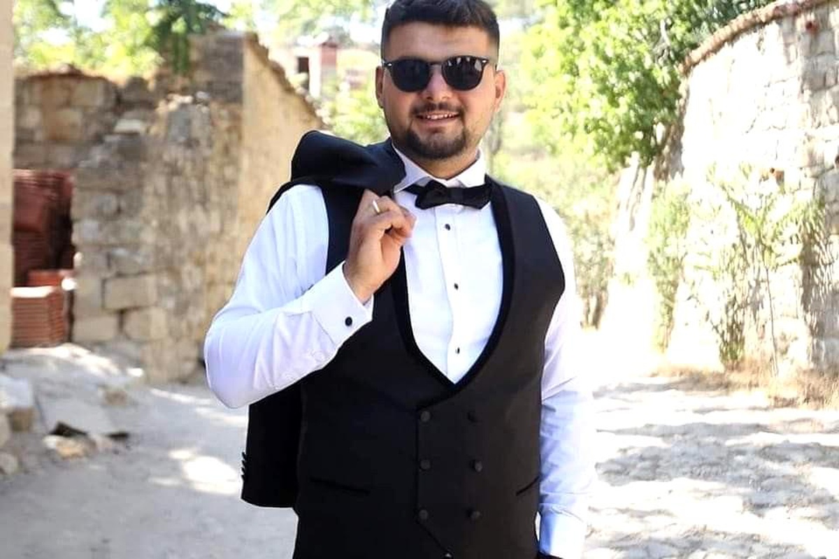 Nikah saatinde cenaze namazı kılındı