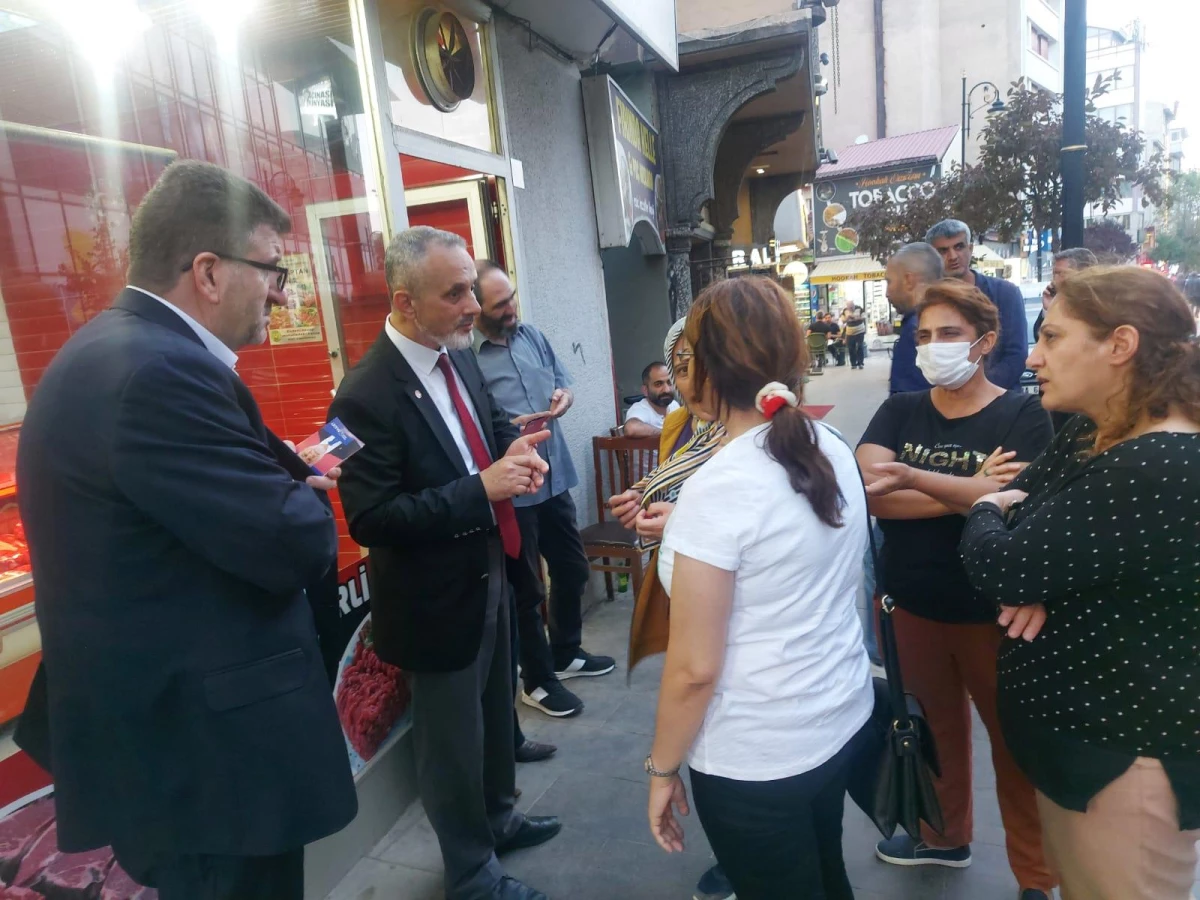 Saadet Partisi Genel Başkan Yardımcısı Mahmut Arıkan, Erzurum\'da partililerle buluştu Açıklaması