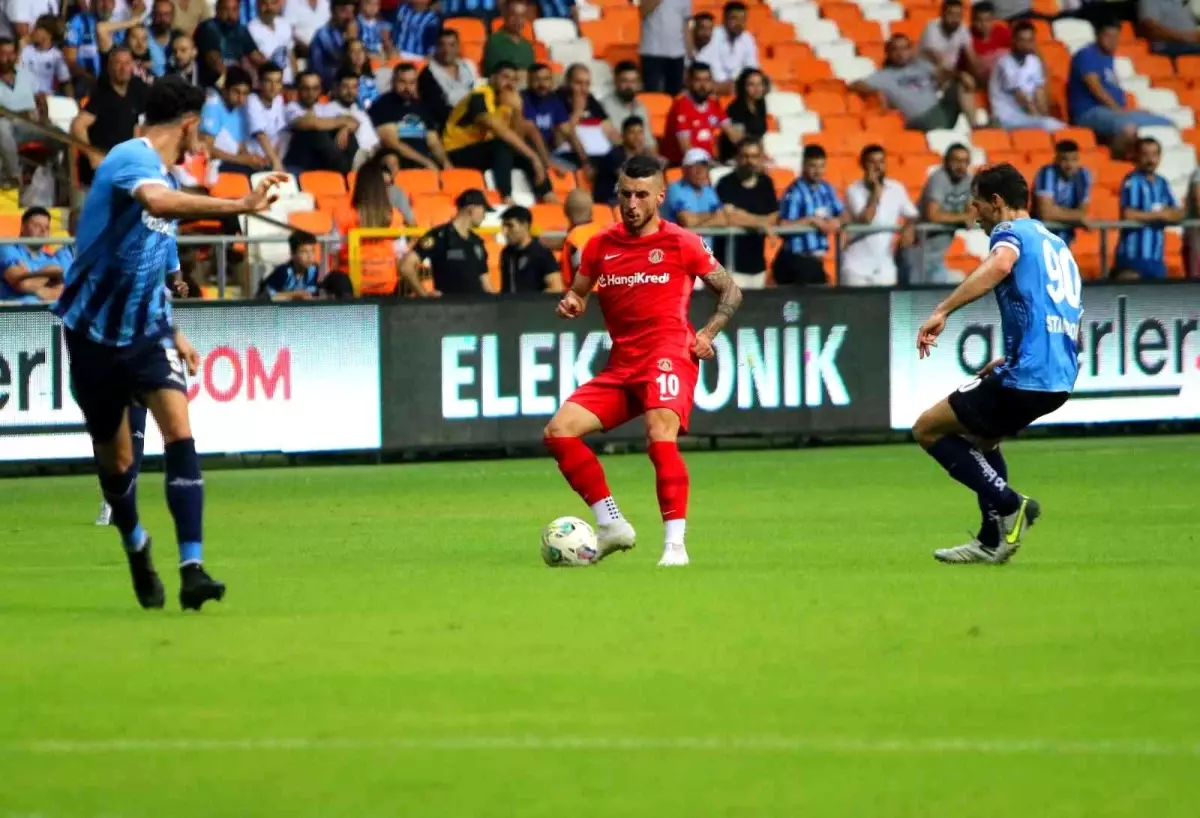 Spor Toto Süper Lig: Adana Demirspor: 1 Ümraniyespor: 0 (Maç devam ediyor)