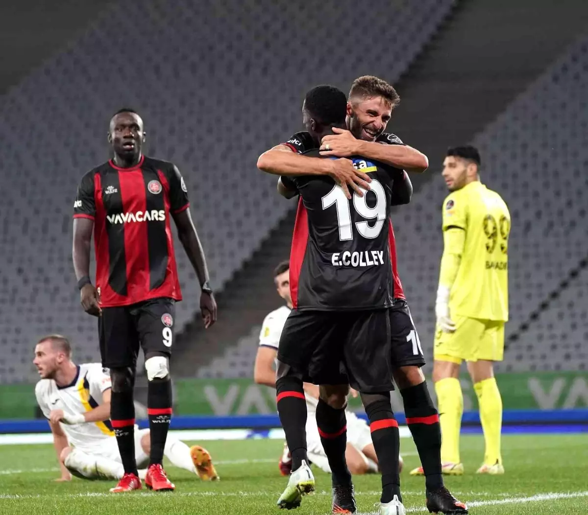 Spor Toto Süper Lig: Fatih Karagümrük: 4 MKE Ankaragücü: 1 (Maç sonucu)