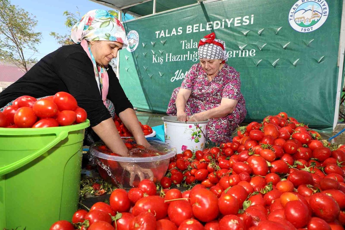 Talas\'ta kış hazırlıkları son gününde de dolu dolu geçti