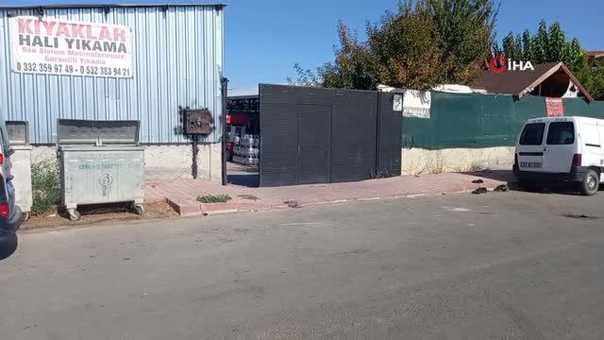Sıkışan gaz parladı, 4 kişi yaralandı