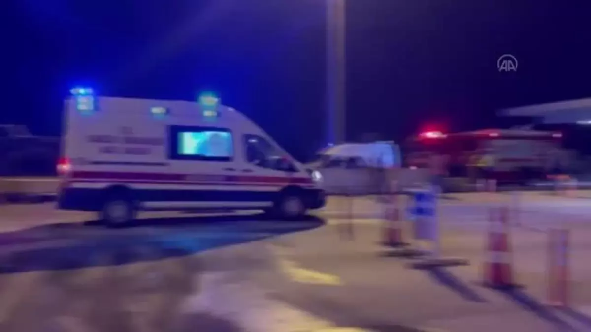 Hatay'da yolcu otobüsünün devrilmesi sonucu 22 kişi yaralandı