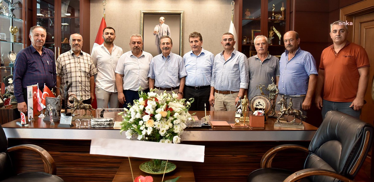 Yörük Türkmenleri Başkan Ataç\'ı Ziyaret Etti