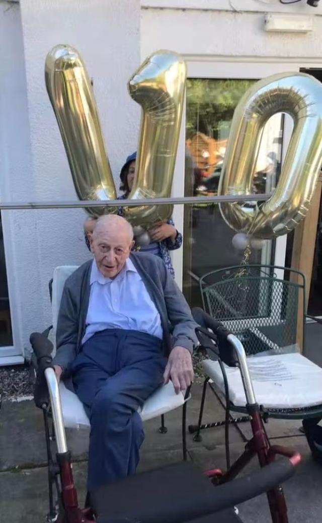 110 yaşındaki adam, 'Kesin uygulayın' diyerek uzun yaşamın sırrını verdi, duyanlar şaştı kaldı 110 yaşındaki adam, 'Kesin uygulayın' diyerek uzun yaşamın sırrını verdi, duyanlar şaştı kaldı