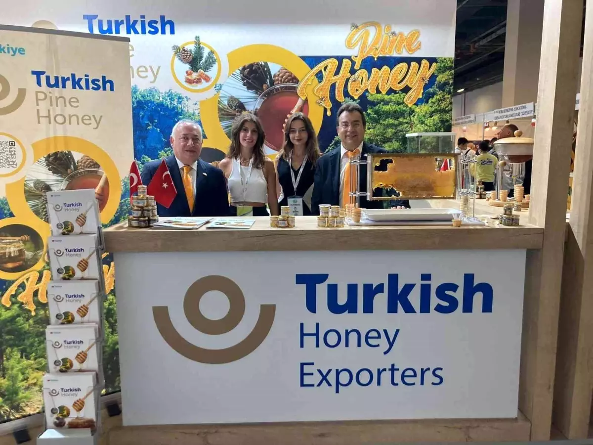 Arı gibi çalıştılar, 138 ülkeye Türk balını tanıttılar