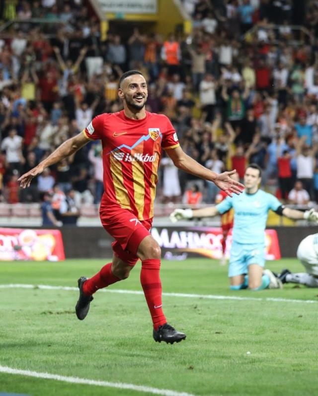Kayserispor'dan farklı tarife! Giresunspor'u eli boş gönderdiler Kayserispor'dan farklı tarife! Giresunspor'u eli boş gönderdiler