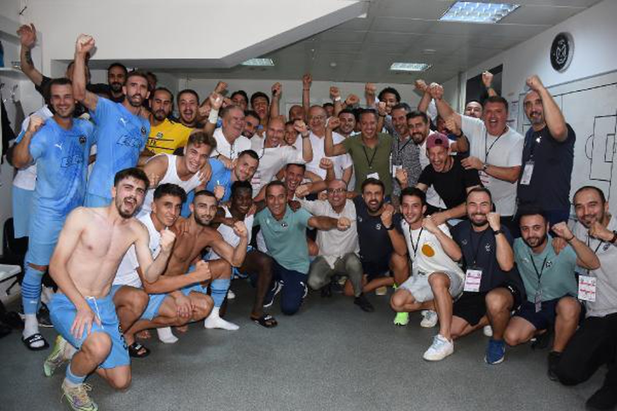 Manisa FK\'da ilk galibiyet coşkusu