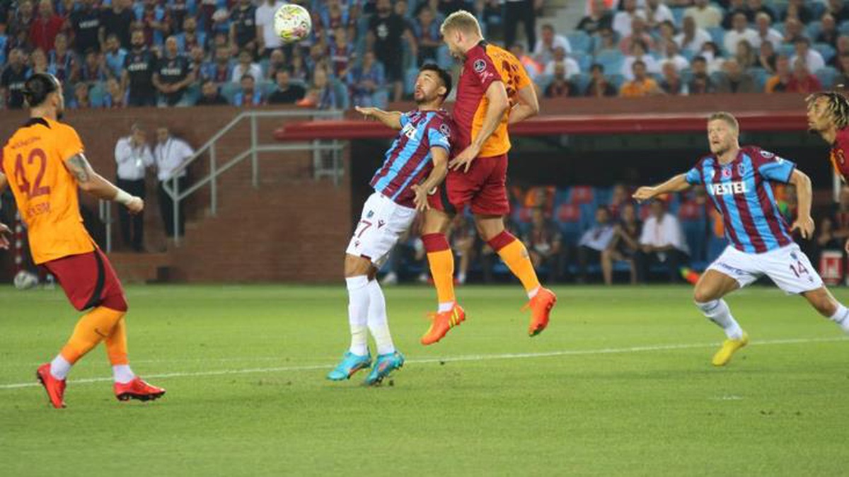 Derbi sönük geçti! Trabzonspor ile Galatasaray yenişemedi