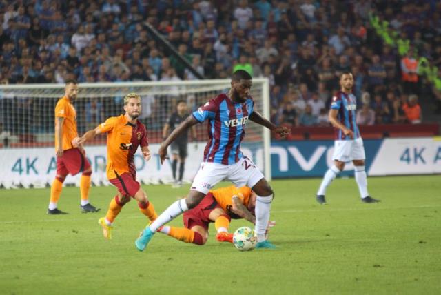 Süper Lig'de haftanın maçında Trabzonspor ile Galatasaray golsüz berabere kaldı Süper Lig'de haftanın maçında Trabzonspor ile Galatasaray golsüz berabere kaldı