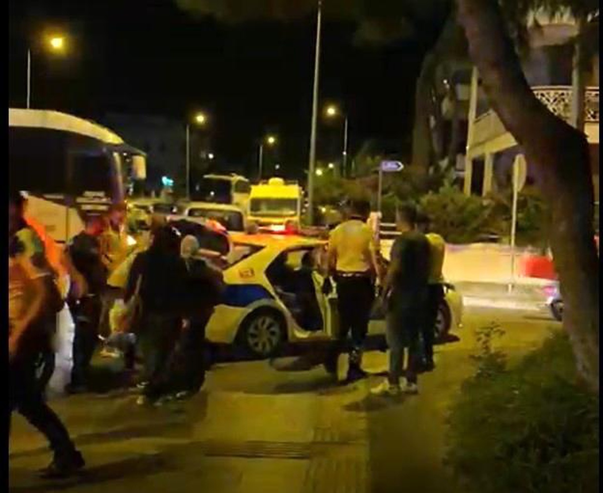 Tır kasasında Avrupa hayali ile Marmaris\'e geldiler, vatandaşların dikkati göçmen kaçakçısını yakalattı