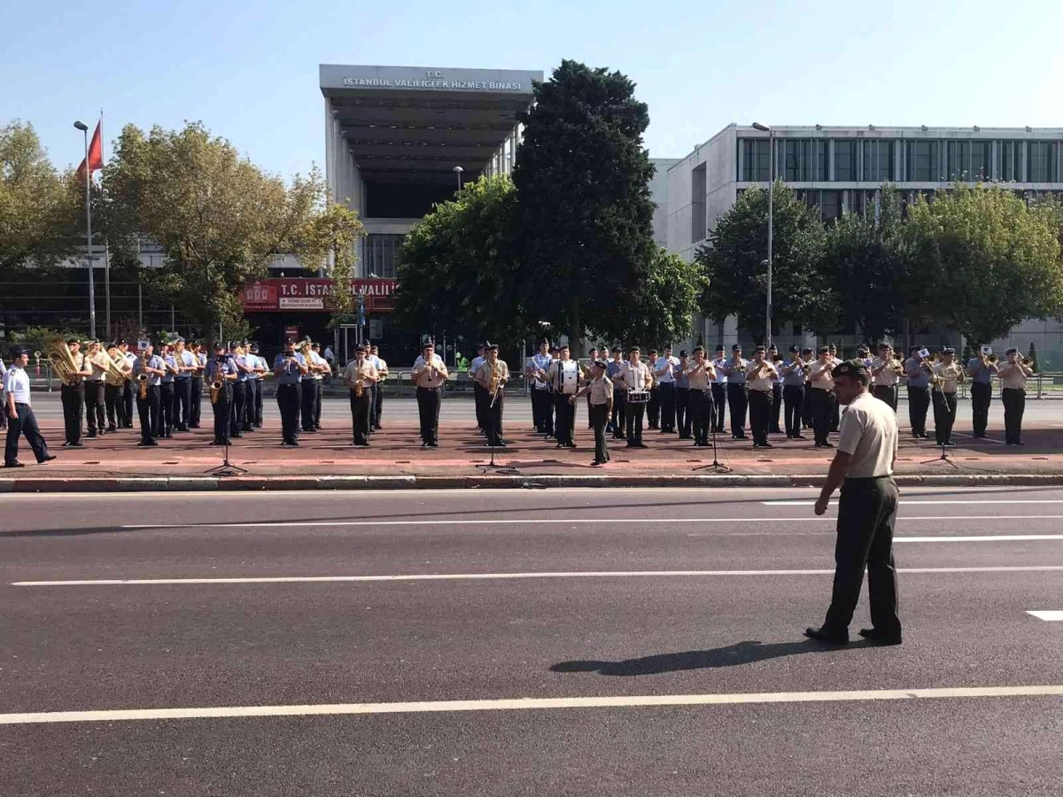 Vatan Caddesinde 30 Ağustos Zafer Bayramı provası gerçekleştirildi