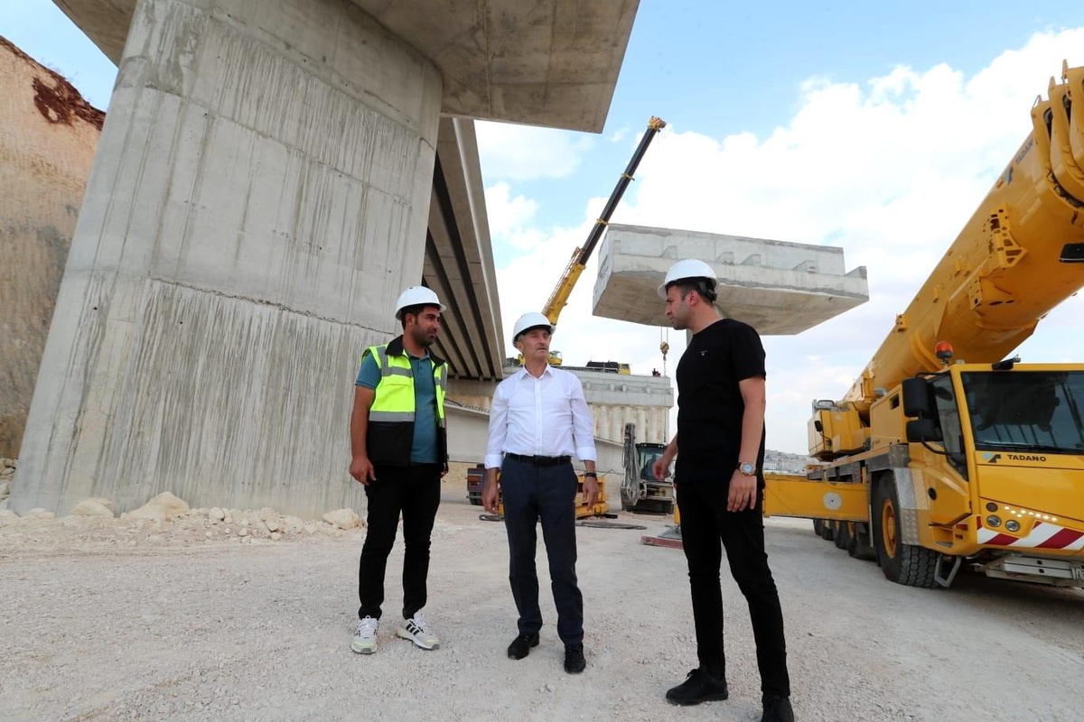 Yeşilvadi üç katlı köprülü kavşak adım adım yükseliyor