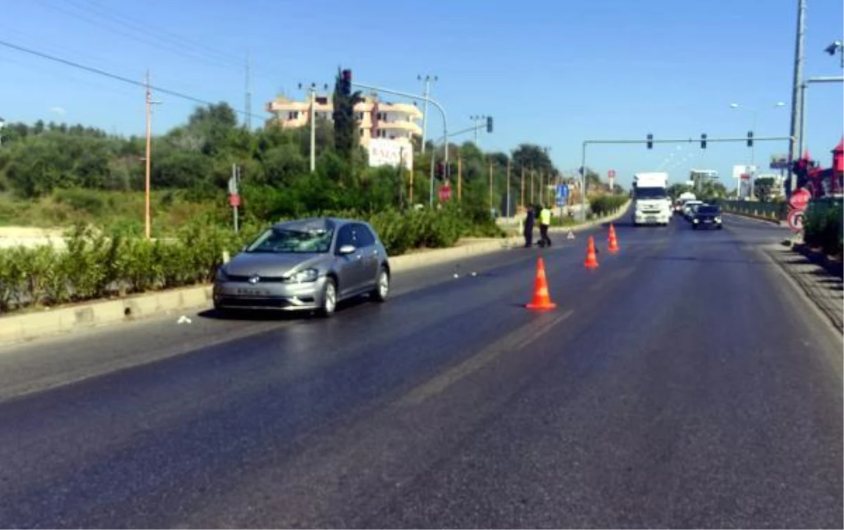 Antalya\'da otomobille çarpışan skuter sürücüsü öldü