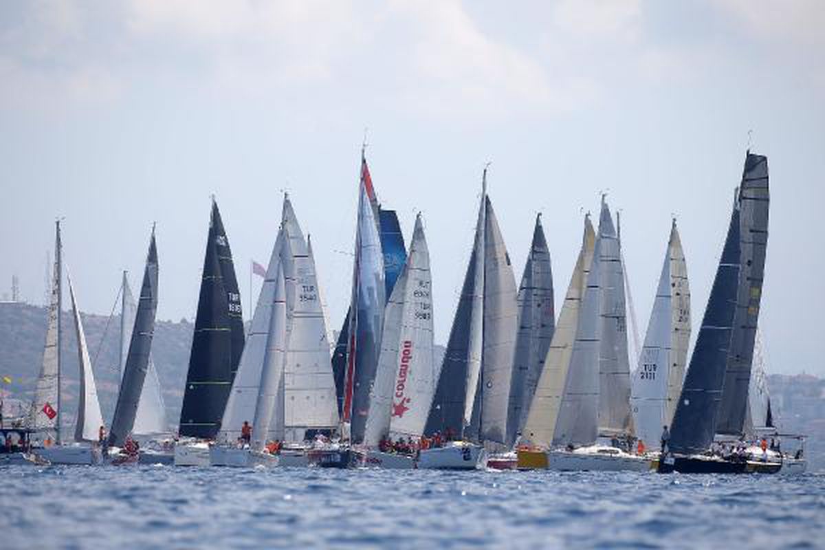 Arkas Aegean Link Regatta\'da Baby Dracula zirvede