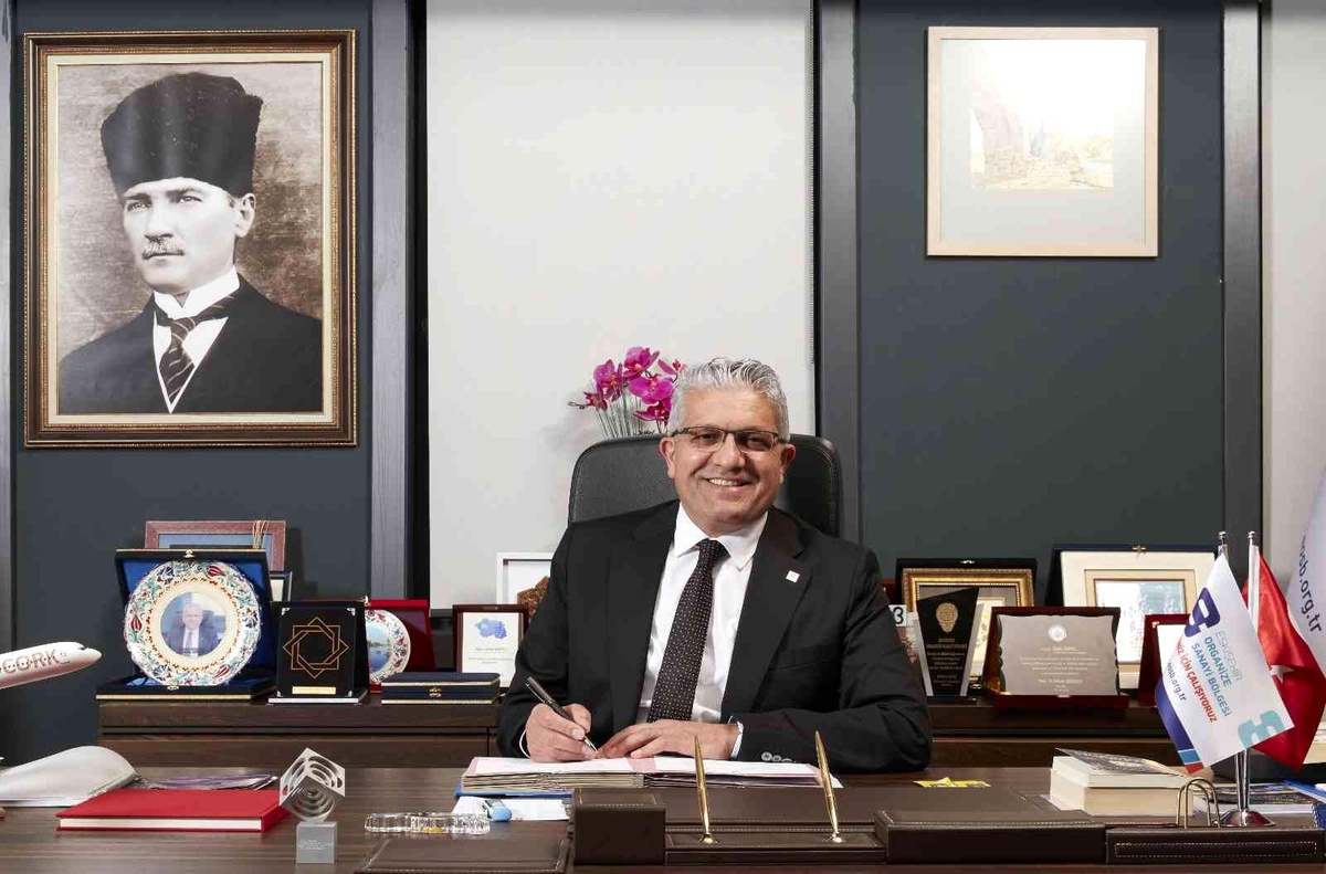 Başkan Nadir Küpeli: "Büyük Zaferin 100. yılını gururla kutluyoruz"