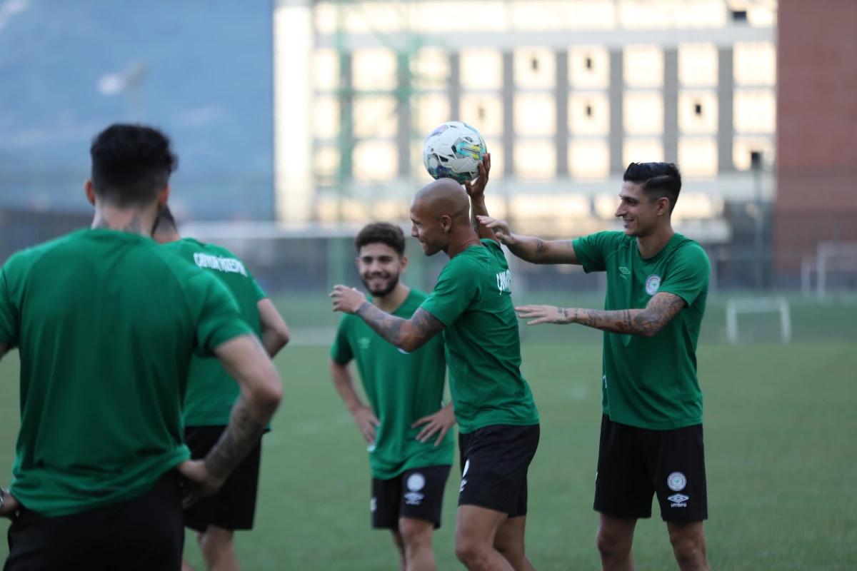 Çaykur Rizesporlu futbolcu Benhur Keser: "Malatyaspor deplasmanı zor olacak"