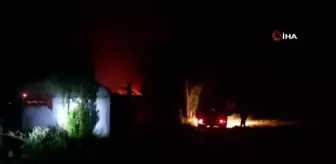 Çıkan yangında ev kullanılamaz hale geldi