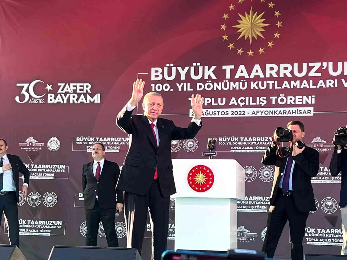 Cumhurbaşkanı Erdoğan: "Provokasyonların ibadethanelerimizi ve imam hatip okullarımızı hedef alacak şekilde çok ciddi boyutlara ulaştığını görüyoruz"