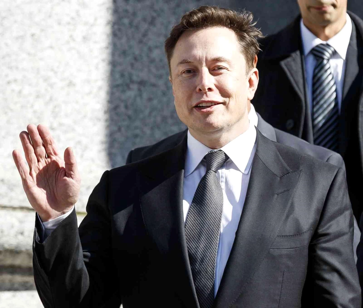 Elon Musk: "Medeniyeti sürdürmek için petrol ve doğalgaz kullanılmaya devam edilmeli"