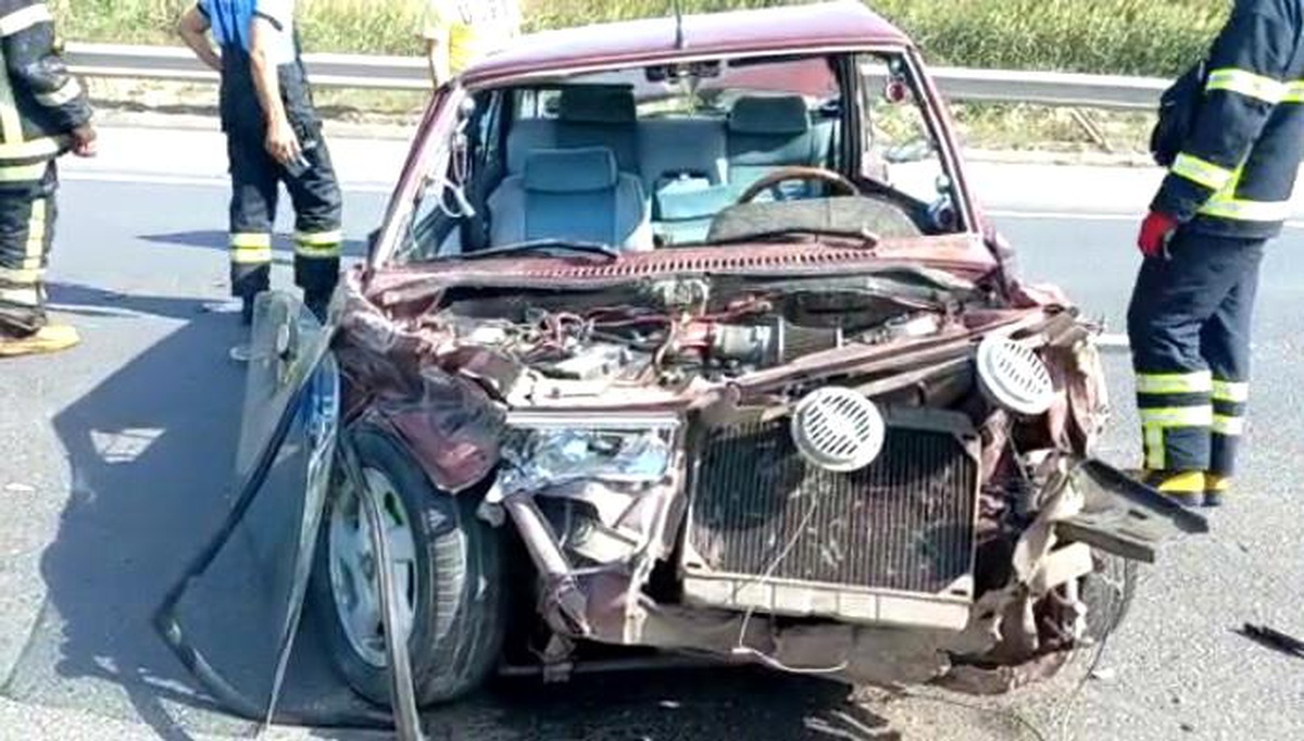Hurdaya yığınına dönen bu araçtan iki kişi burnu bile kanamadan çıktı