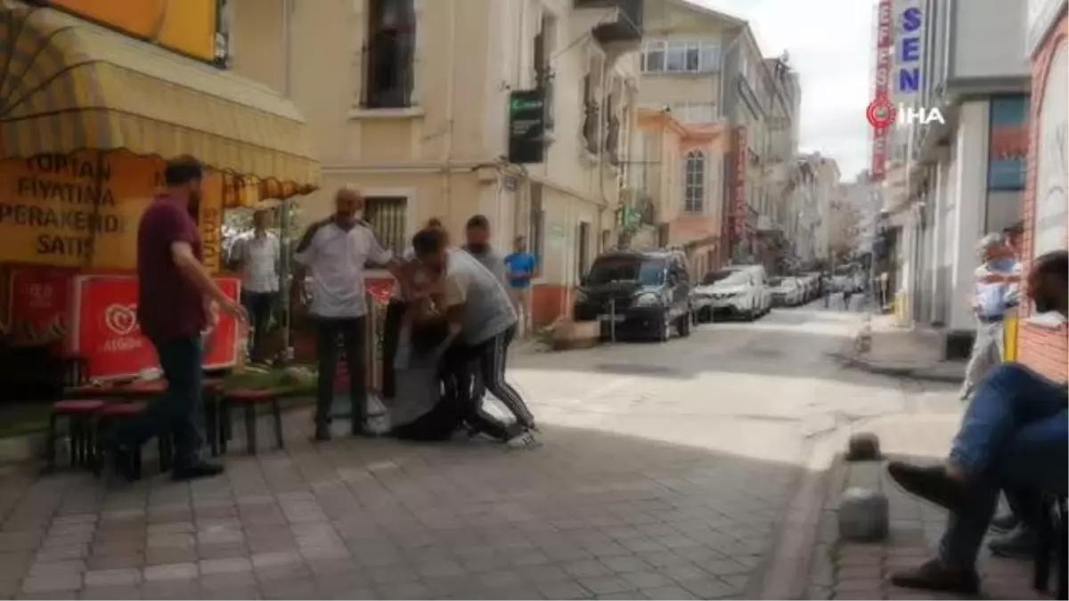 Kadınların saç başa kıskançlık kavgası