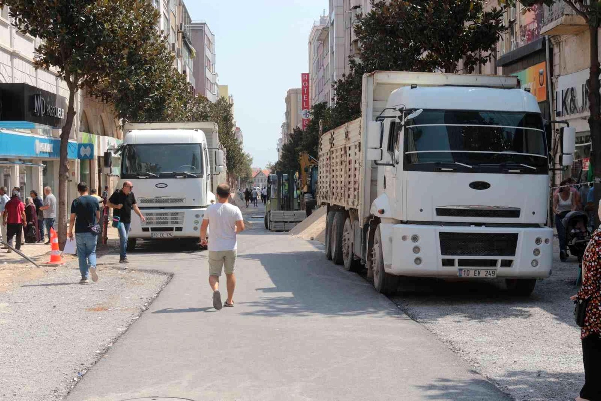 Milli Kuvvetler Caddesi 6 Eylül\'e yetişecek