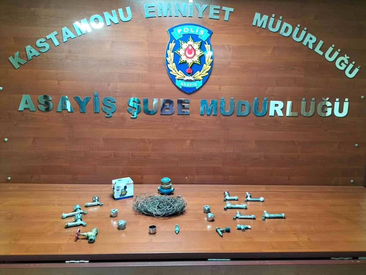 Muslukları çalan 3 çocuk polis ekipleri tarafından yakalandı