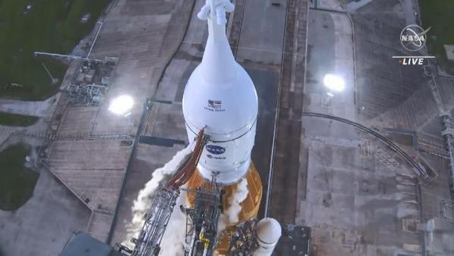 NASA'nın Ay'a göndereceği Artemis I uzay aracında arıza çıkması nedeniyle görev ertelendi NASA'nın Ay'a göndereceği Artemis I uzay aracında arıza çıkması nedeniyle görev ertelendi