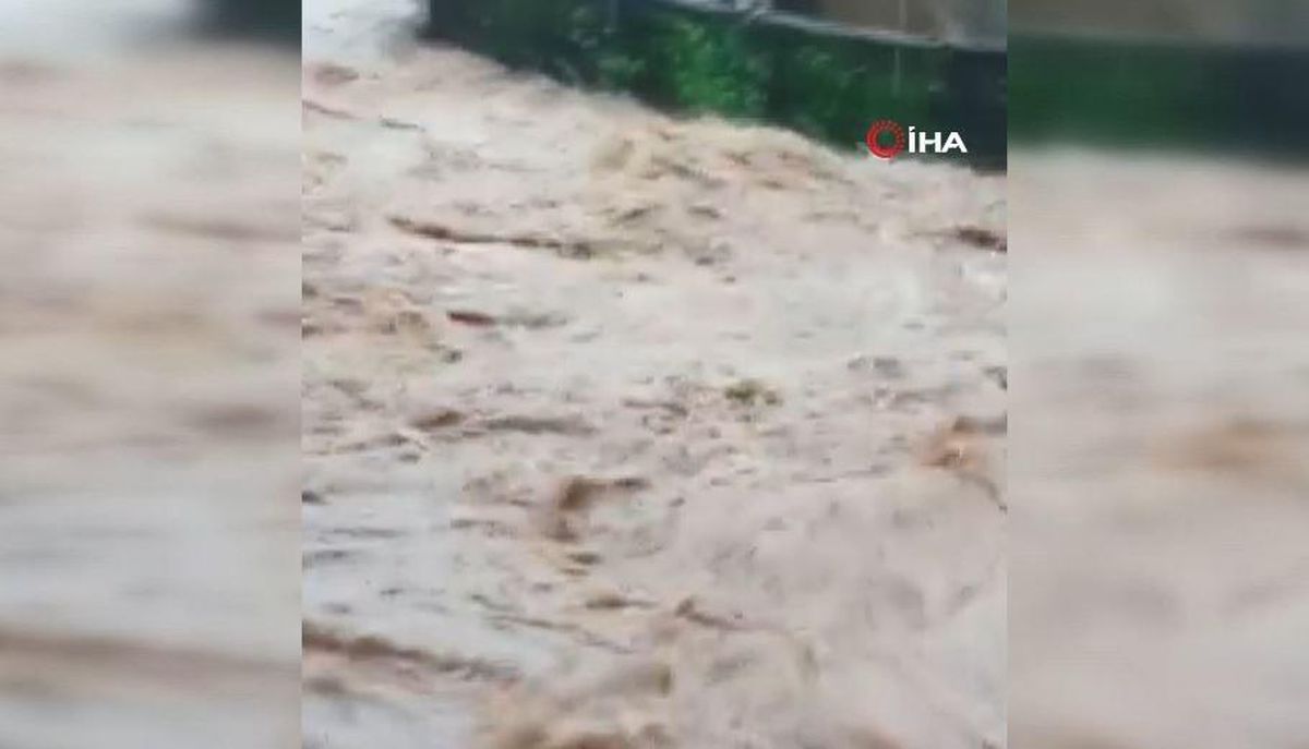 Sierra Leone\'nin başkentini sel vurdu