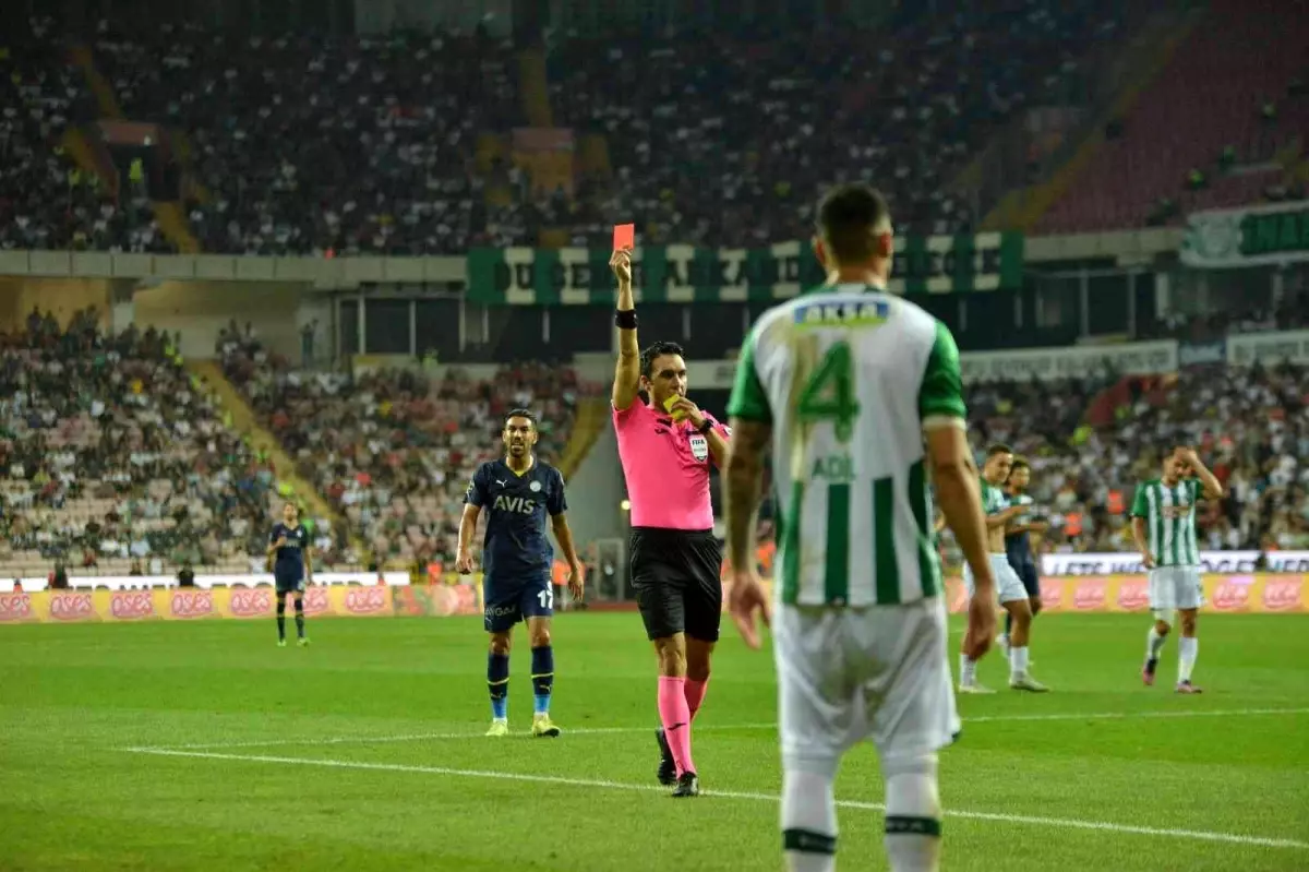 Spor Toto Süper Lig: Konyaspor: 0 Fenerbahçe: 0 (Maç devam ediyor)