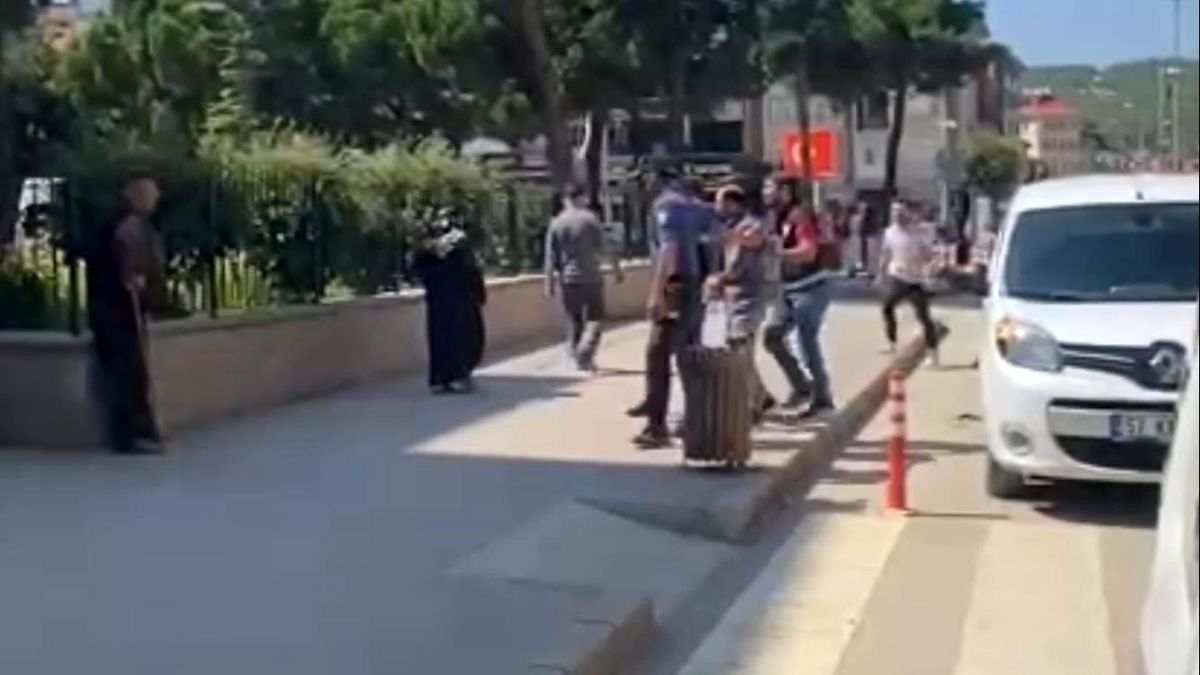 Sultan Karaaslan\'ı bıçaklayarak öldüren zanlı tutuklandı