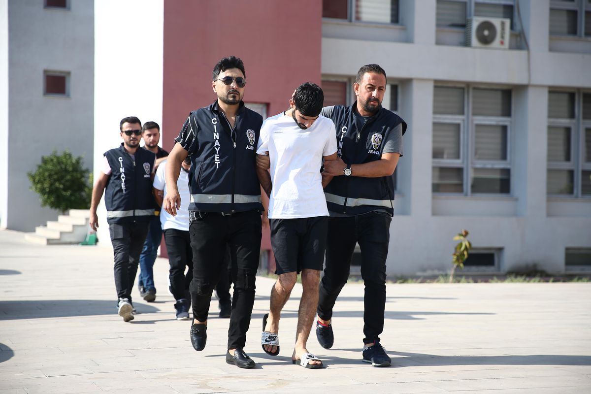 Adana\'da husumetlisini öldürdüğü iddia edilen zanlı tutuklandı