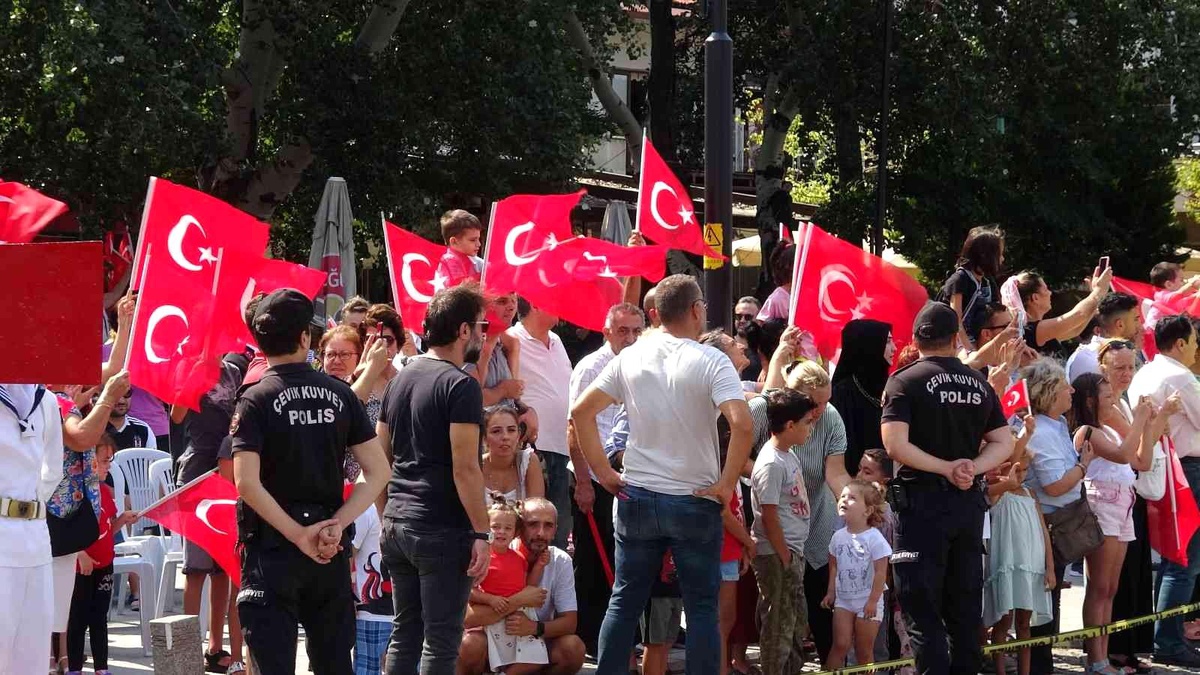 Çanakkale\'de 30 Ağustos Zafer Bayramı kutlamaları