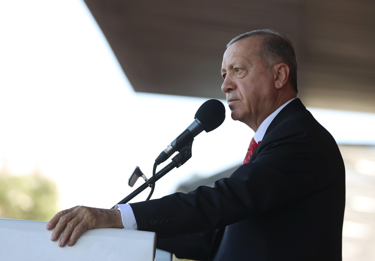 Cumhurbaşkanı Erdoğan: "Tehditleri kaynağında engelleme stratejisine geçerek artık geriden gelen değil, ön alan bir ülke haline geldik."