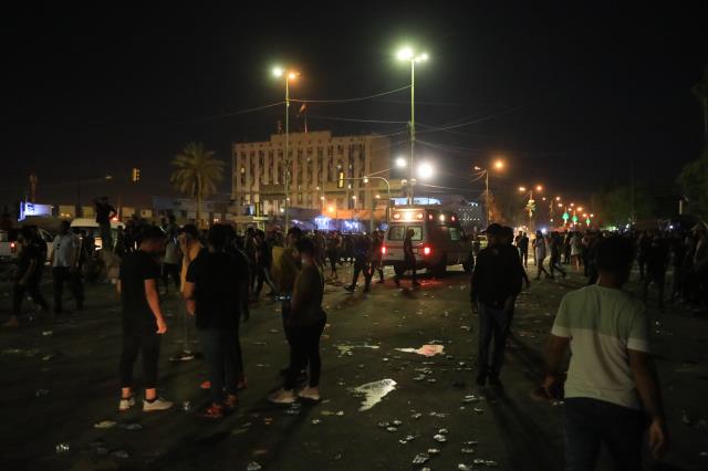 Irak'ta 2 gündür devam eden karışık Şii liderin yaptığı çağrıyla sona erdi Irak'ta 2 gündür devam eden karışık Şii liderin yaptığı çağrıyla sona erdi