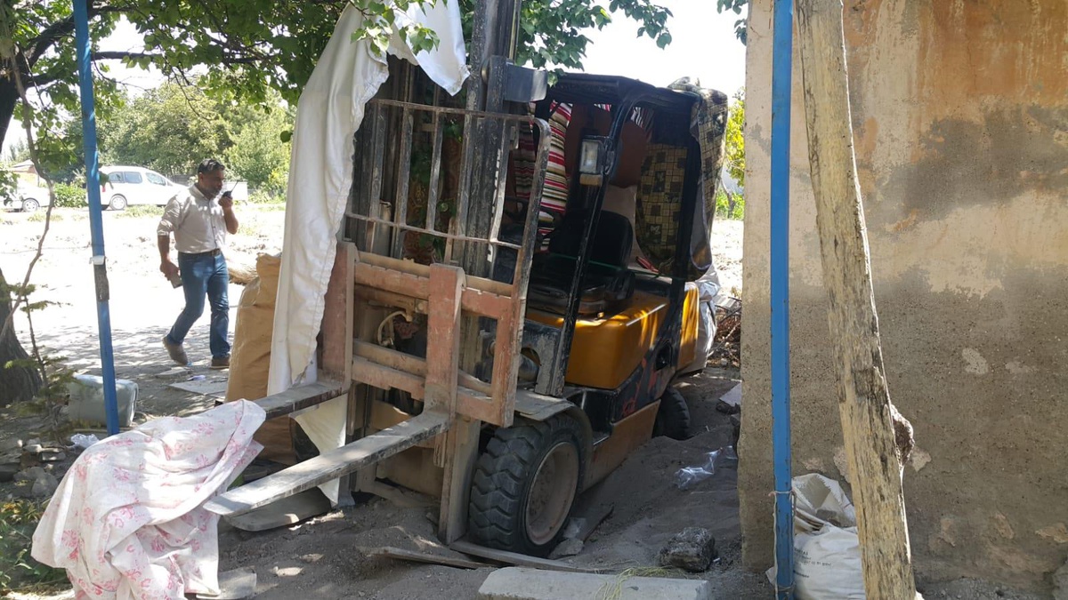 Kayseri\'de iş makinesi çaldıkları iddiasıyla 2 şüpheli yakalandı