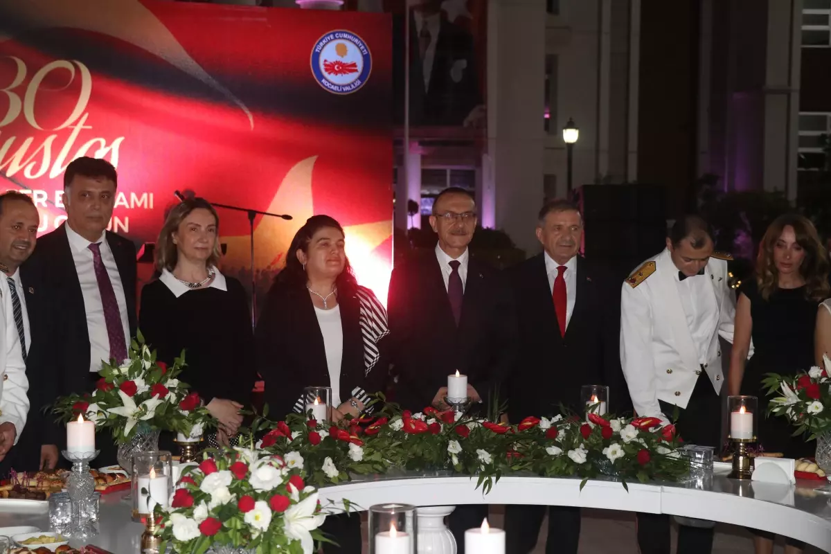 Sakarya Valiliğinden 30 Ağustos Zafer Bayramı resepsiyonu