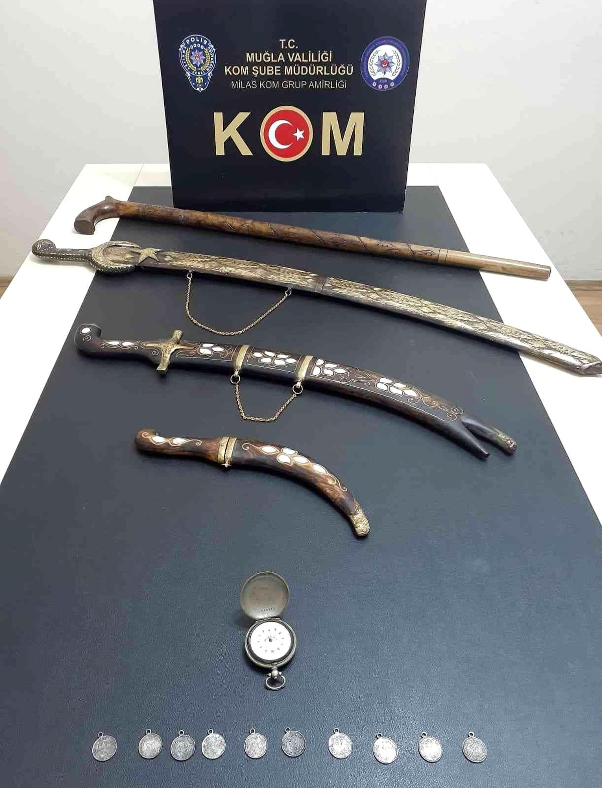 Milas KOM ekipleri\'nden tarihi eser operasyonu