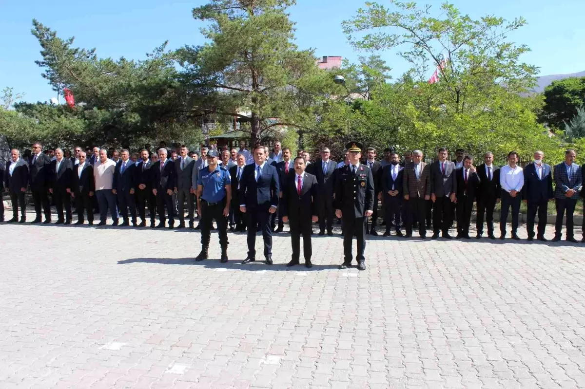 Muradiye\'de 30 Ağustos Zafer Bayramı törenle kutlandı