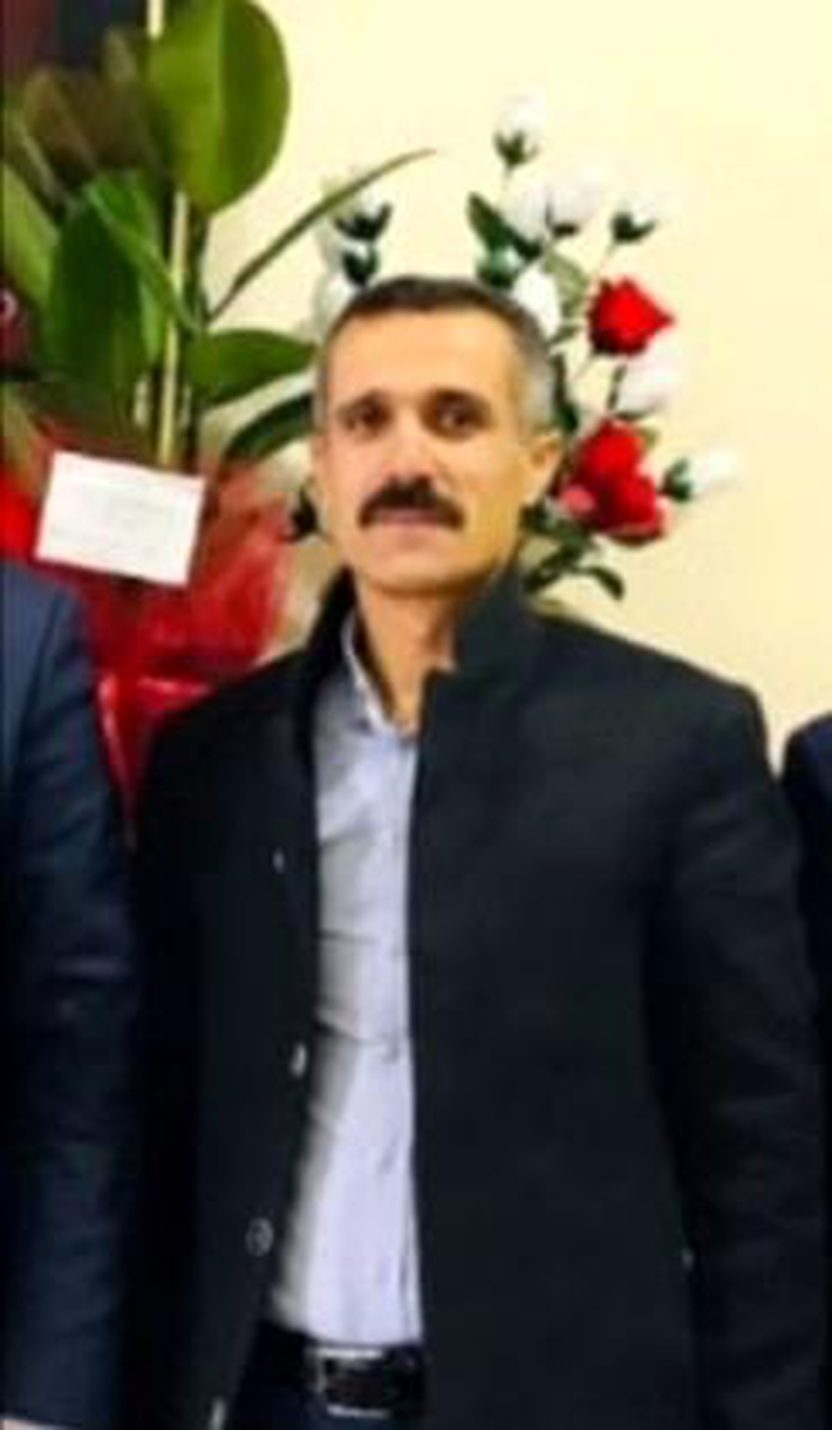 Şemdinli\'de mahalle muhtarı intihar etti