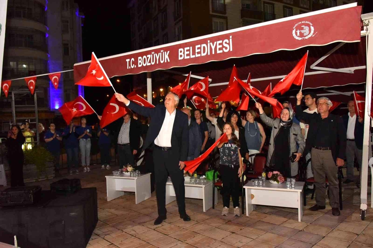 30 Ağustos\'ta Atatürk Oratoryosu "Sen Başla, Bitiren Bulunur" sahnelendi